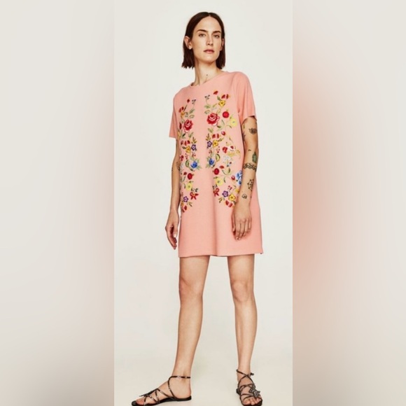Zara Floral Mini Dress - Picture 1 of 8